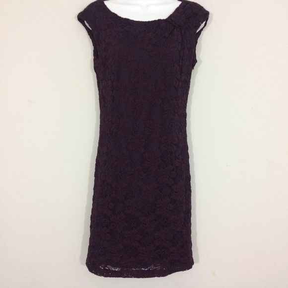 Evan Picone Dresses & Skirts - Evan Picone Womens 6 Merlot Lace Sleeveless Dress